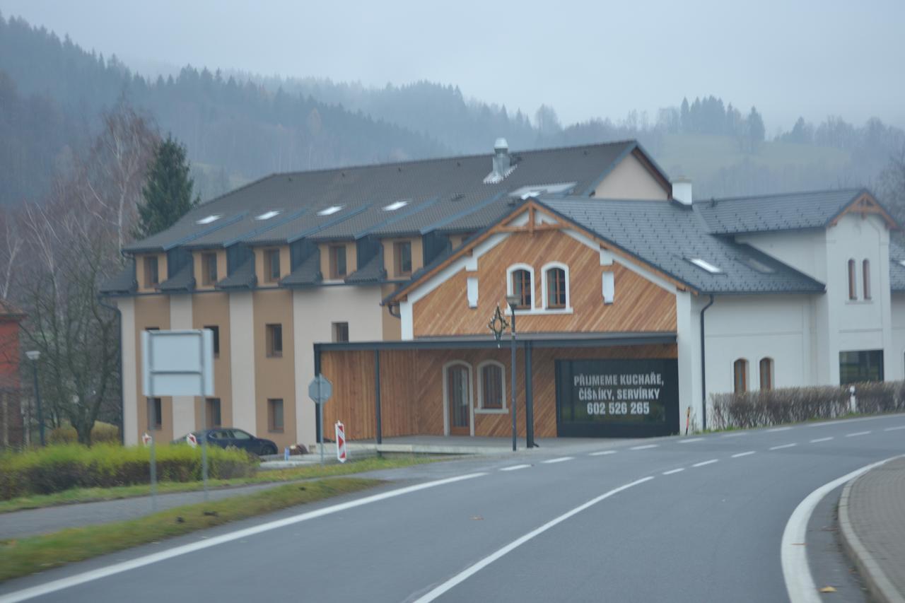 Apartmany Rysi Skala Loučná nad Desnou Buitenkant foto